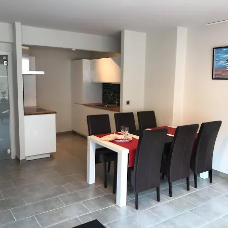 アパート Vakantiewoning Maya